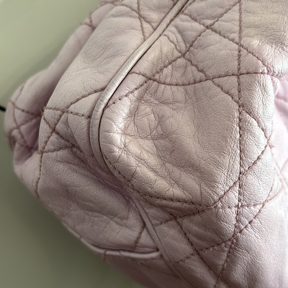 DIOR LILAC LAMBSKIN CANNAGE DRAWSTRING BAG - Picture 7 of 10